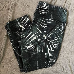Old Navy Active Leggings